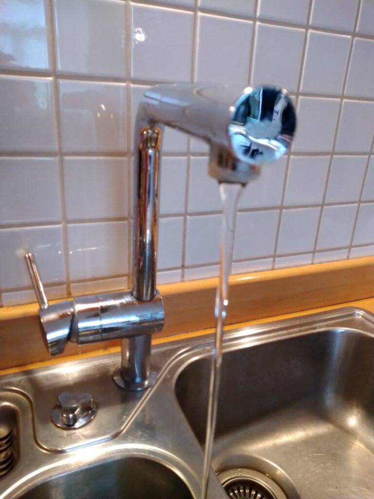 Trinkwasser aus dem Wasserhahn