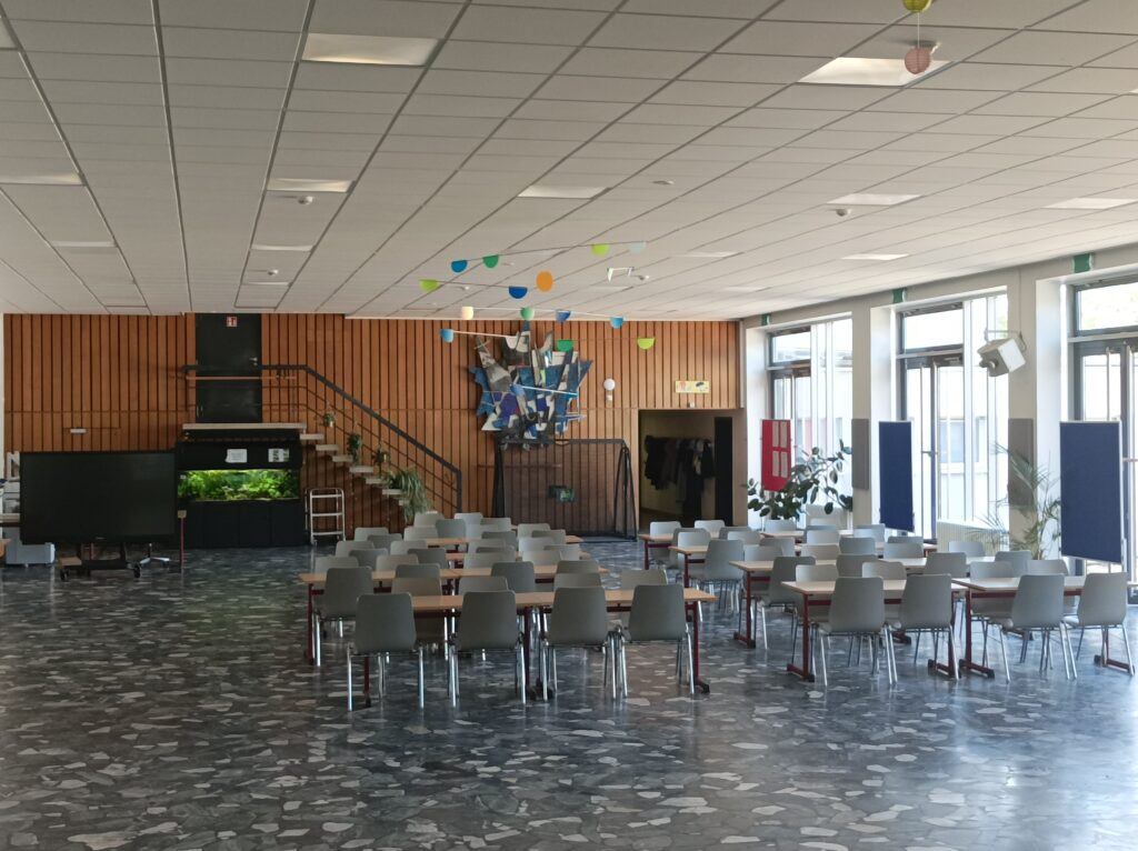 Aula der Adolf-Grimme-Schule