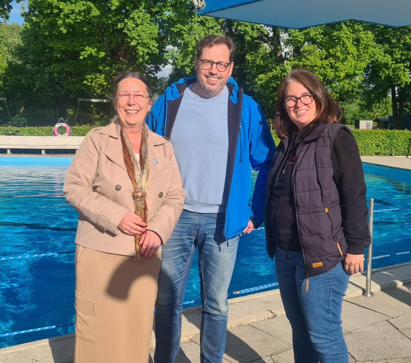AFB- WG aktiv in der Stadtgesellschaft und hier bei der Freibaderöffnung 2026